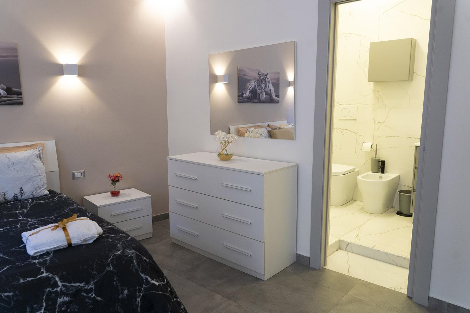Leoscar Apartment In Catania Center Self Check-In Dış mekan fotoğraf