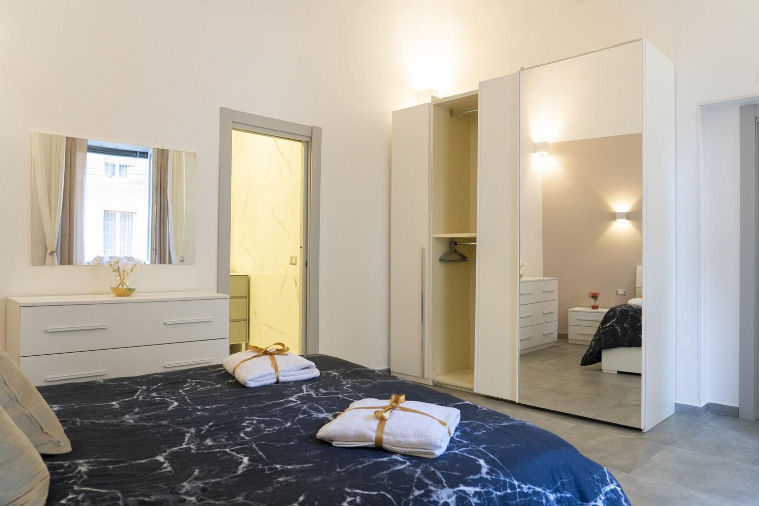 Leoscar Apartment In Catania Center Self Check-In Dış mekan fotoğraf